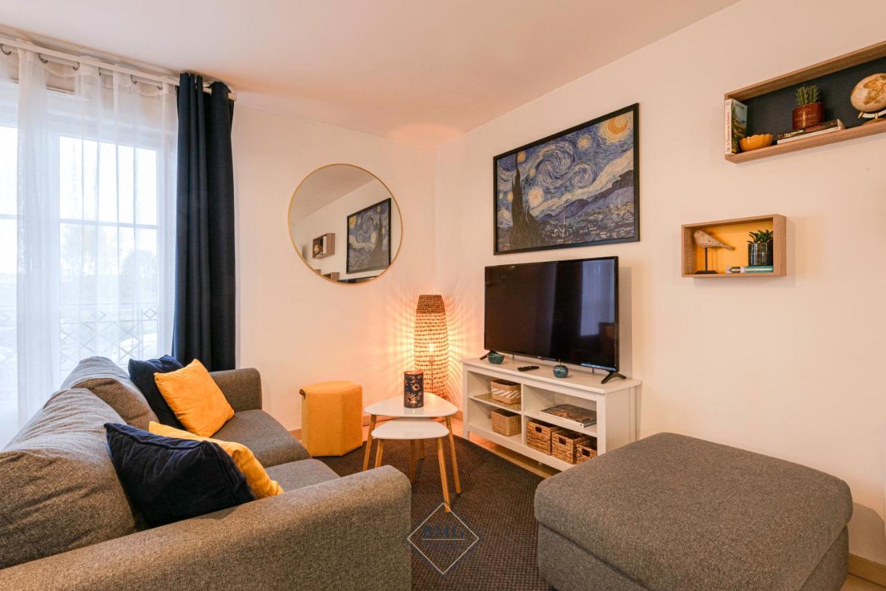 Disneyland Residence Bmyguest 塞里斯 外观 照片
